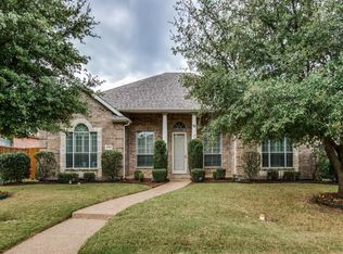 2387 Barret Dr, Frisco, TX 75033