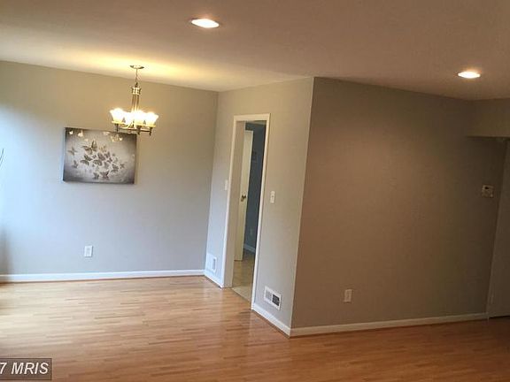 5th image of 4616 Aspen Hill Ct