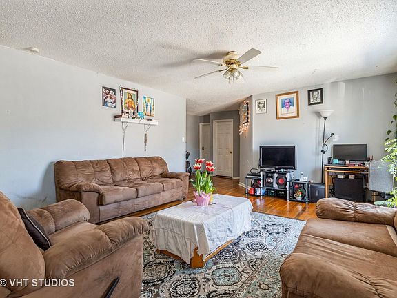 5th image of 8999 Kennedy Dr APT 2G