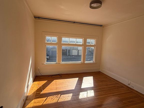 4th image of 1572 Church St