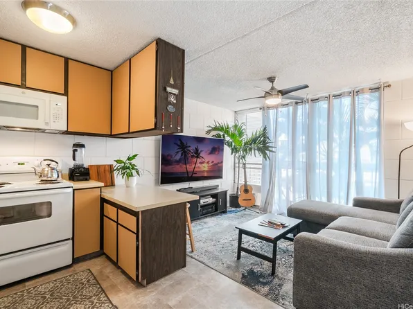 2847 Waialae Ave APT 306, Honolulu, HI 96826