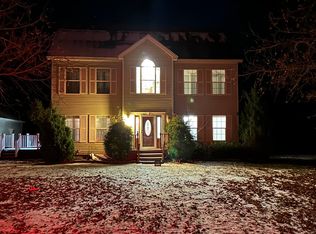 16 Cemetery Rd, Berwick, ME 03901