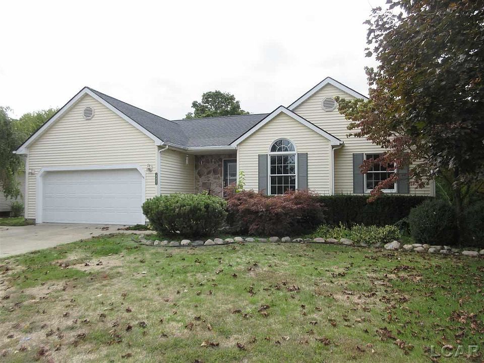 1st image of 807 Illinois Dr