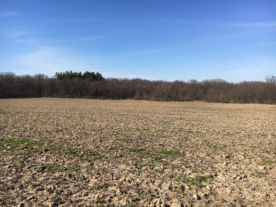 2nd image of 1580 Tower Rd