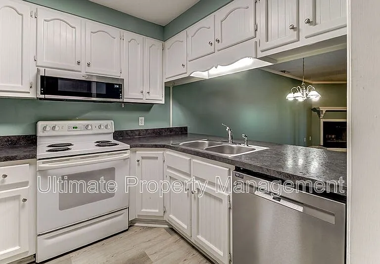 3958 Echo Farms Blvd — Photo 3