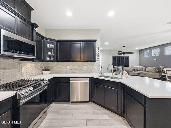 5th image of 13655 Stonor Ct