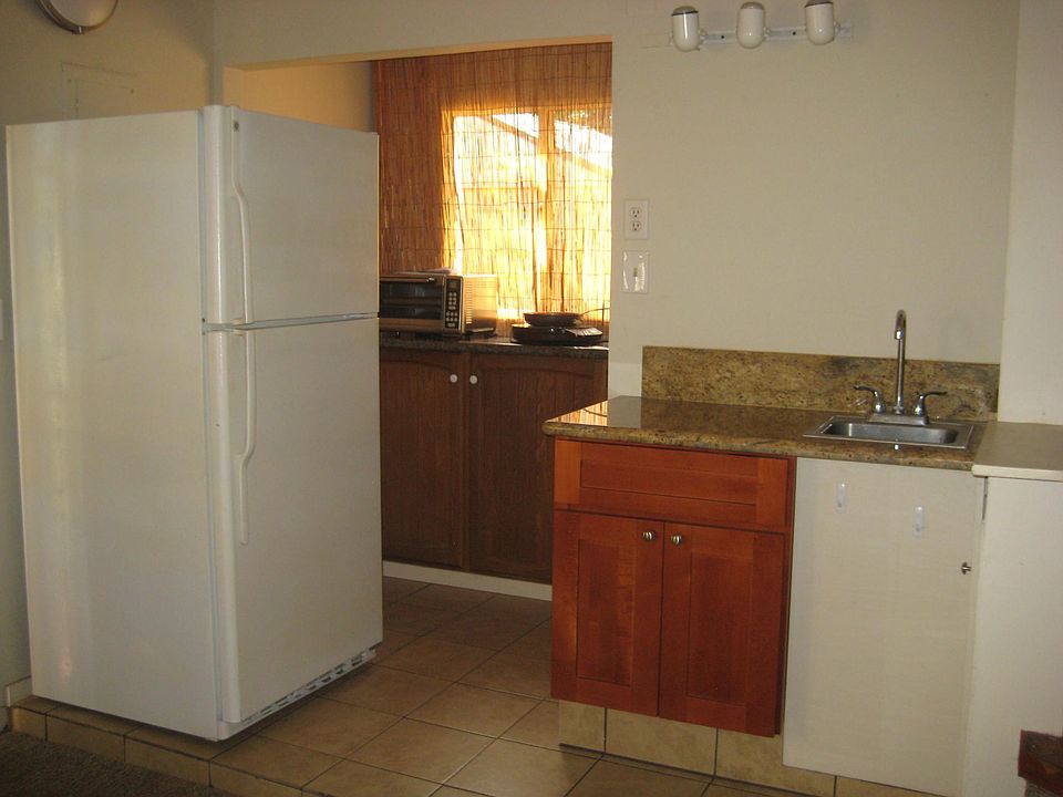 1st image of 324 Manini Pl #D