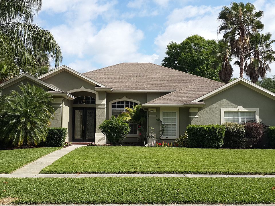 1st image of 1071 Winding Waters Cir