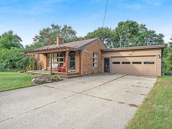 4th image of 14701 Lakeshore Dr
