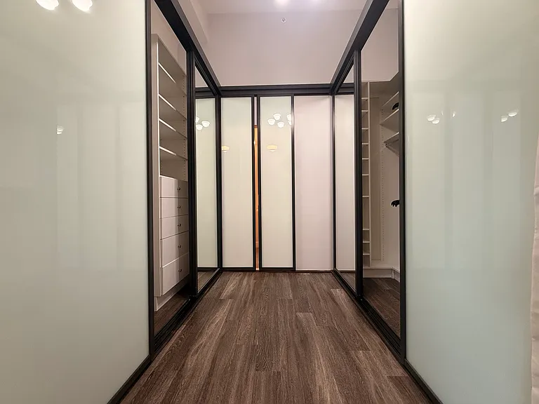 1022 Hancock St #304 — Photo 9