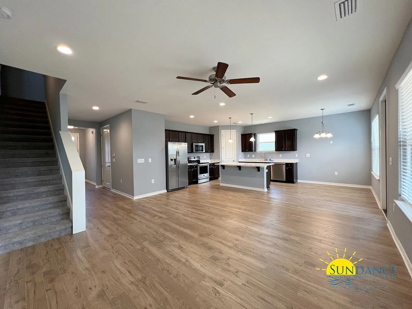 Charming 4 Bedroom Home in Crestview! — Photo 4