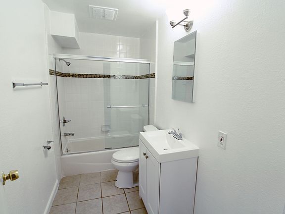 2nd image of 2344 E 17th St #1