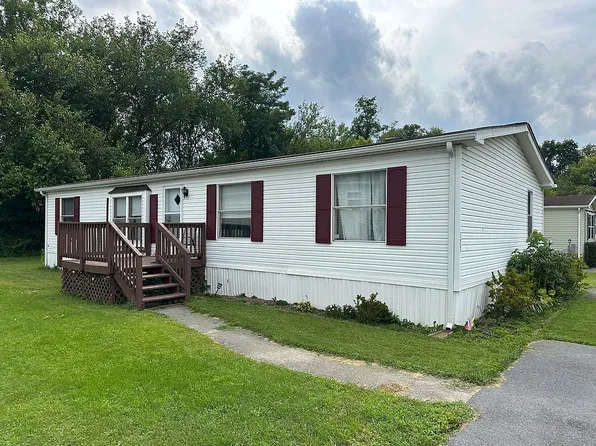 173 Opal Ct, Martinsburg, WV 25404