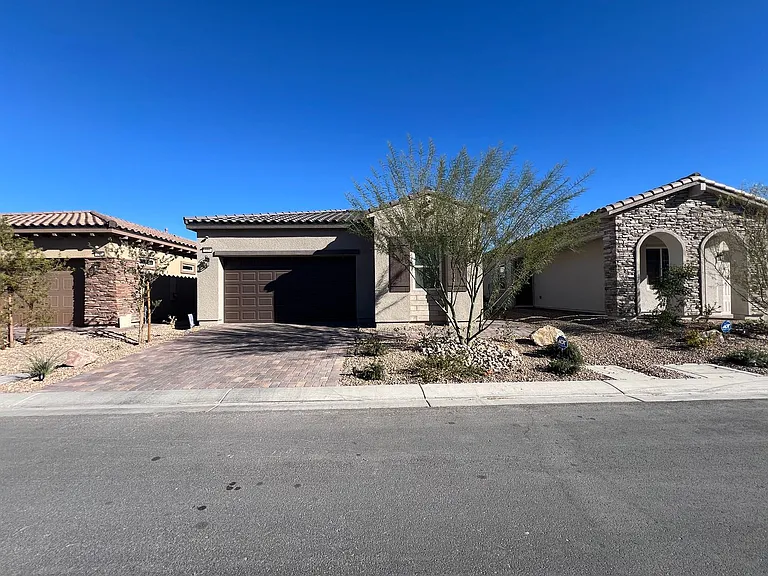 116 Ibiza Lake Dr — Photo 3