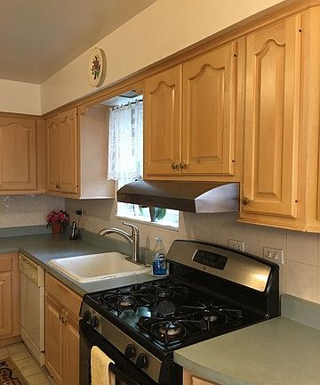 4th image of 5659 N Saint Louis Ave #2