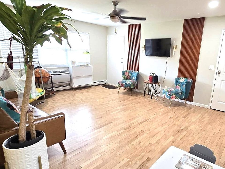 Living Rm