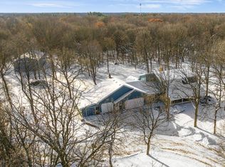 2060 197th Ave NW, Oak Grove, MN 55011