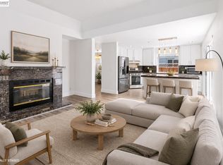 1059 Bellflower St, Livermore, CA 94551