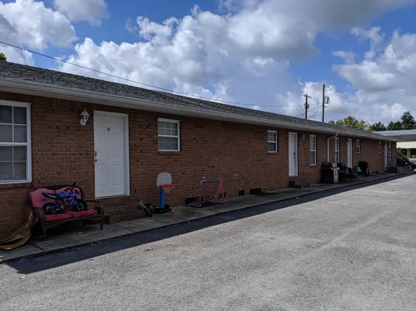 149 College St APT Dd, Gallatin, TN 37066