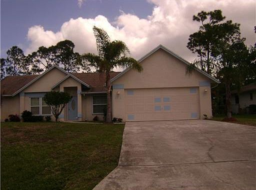 1st image of 226 SE Crosspoint Drive