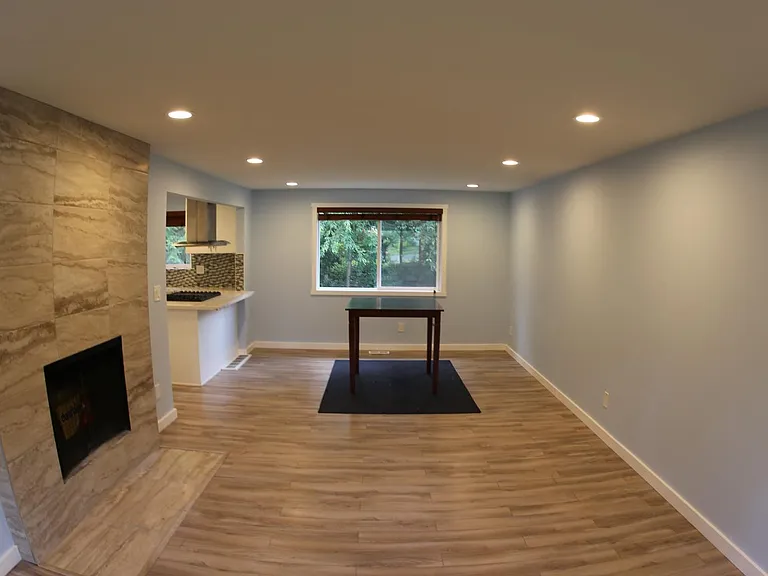12124 NE 66th St — Photo 4