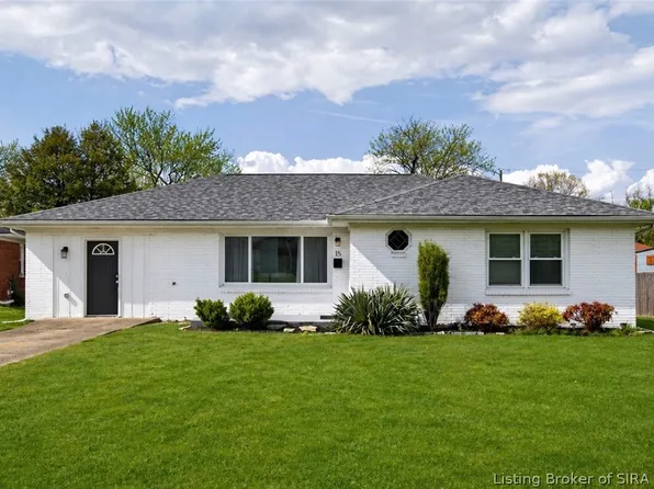15 Robin Road, New Albany, IN 47150