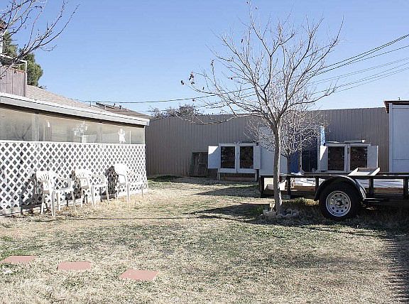 3rd image of 4607 Bowie Dr