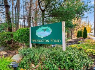 154 Pond Dr #11D, Township of Washington, NJ 07676