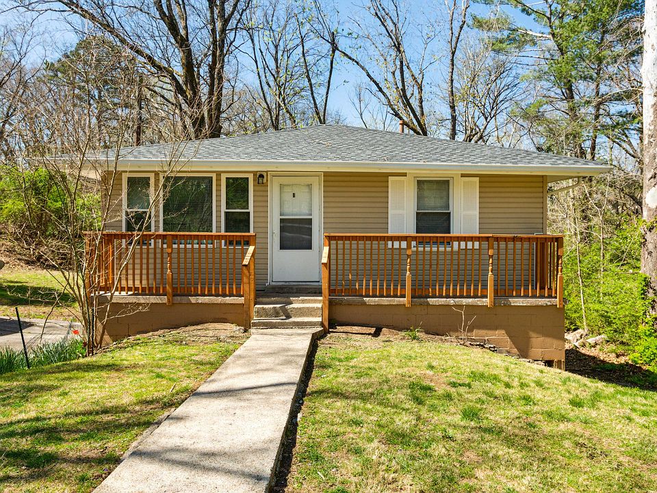 1st image of 422 Hickory Hills Dr