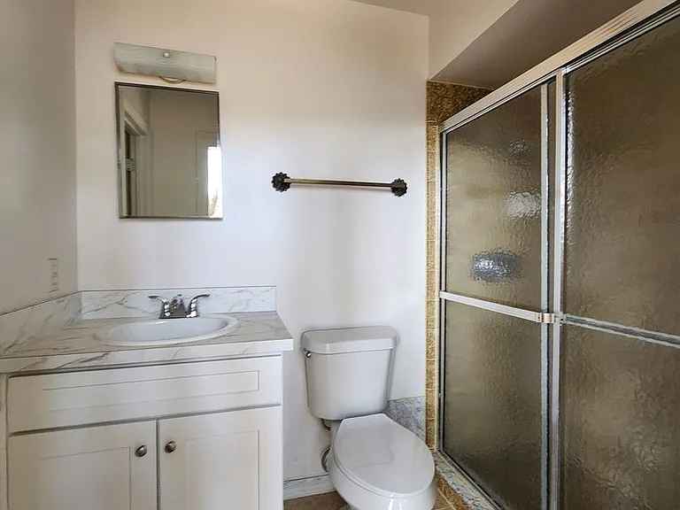 2291 Pipestone Ct — Photo 12