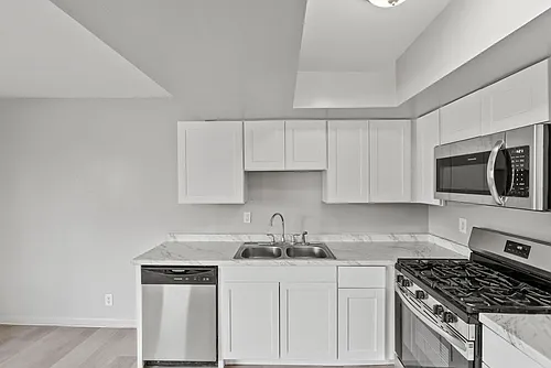 141 Delmont Dr #141 Photo 1 141 Delmont Dr #141 Photo 1