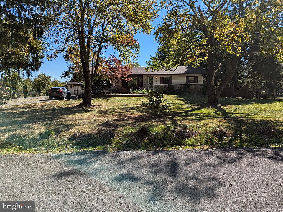 6270 Groveland Rd, Pipersville, PA 18947 | Zillow