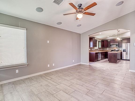 3rd image of 12477 Chamberlain Dr