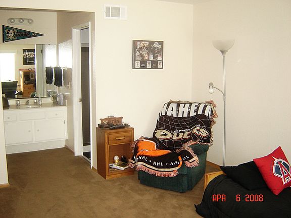 master b/r 1st floor