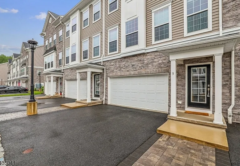 3 Coogan Ct — Photo 23