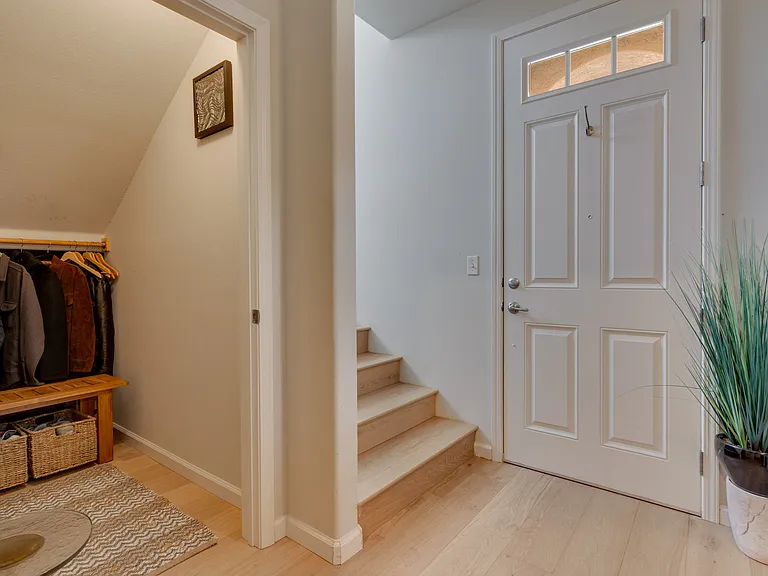 entry mudroom