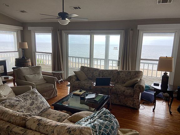 3rd image of 1116 W Gorrie Dr