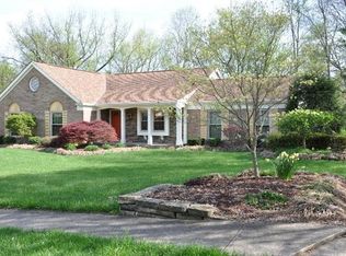 2135 Woodhaven Ct, Villa Hills, KY 41017