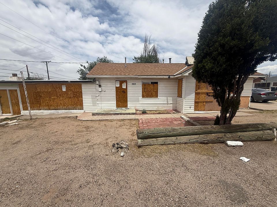 1st image of 1317 Edith Blvd SE