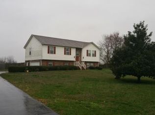1511 Potter Dr, Columbia, TN 38401