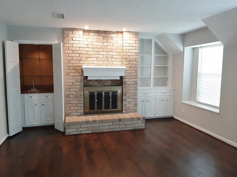 1706 Calveryman Ln — Photo 9