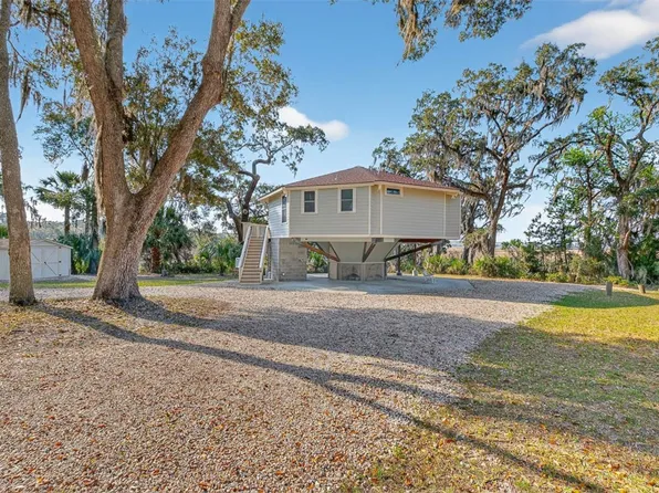 1368 Woodstork Way NE, Townsend, GA 31331