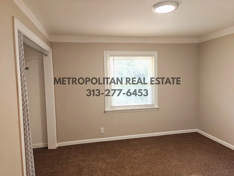 5839 Helen St — Photo 10