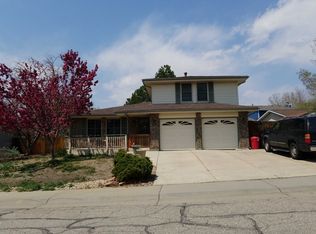 8427 Yarrow Ct, Arvada, CO 80005