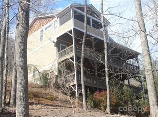 37 Hope View Rd, Swannanoa, NC 28778