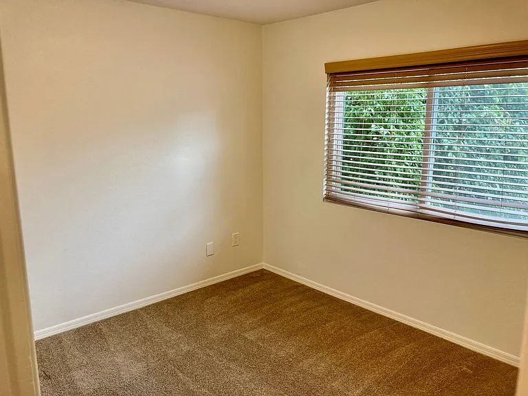 10769 Cariuto Ct — Photo 14