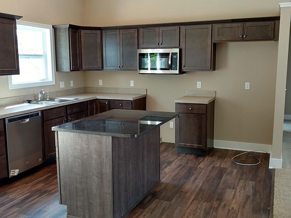 5th image of 2301 Apple Mill Dr NW