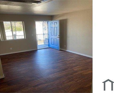 4th image of 1448 E Cinnabar Ave #207