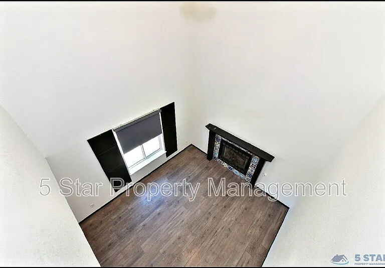 7249 Imperial Ridge Dr — Photo 29