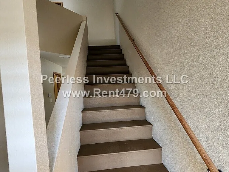 844A Lariat St — Photo 7